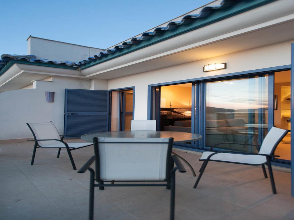 Апартаменти Livingtarifa Apartamento La Isla Екстер'єр фото